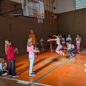 Mehr über den Artikel erfahren Easy Basket in der 2.GT 