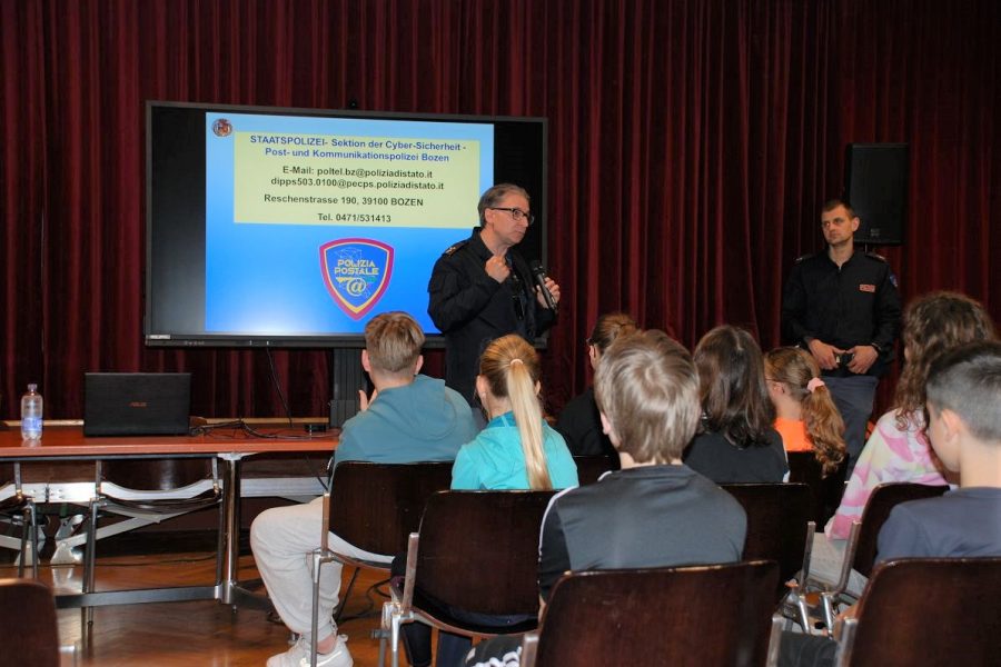 Postpolizei (2)