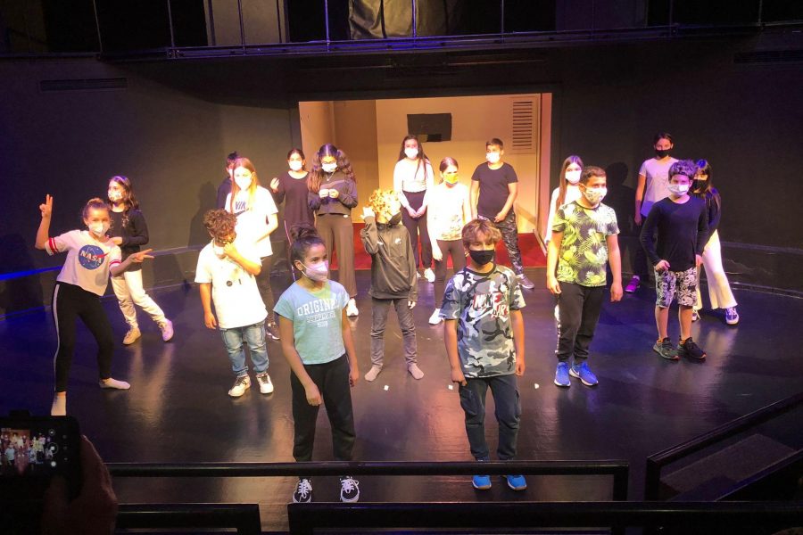 Theater (2)